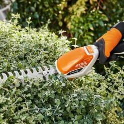 Stihl HSA26 Cordless Shrub Shear -Garden Supply Store 28511 18582