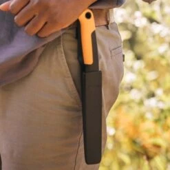 Fiskars X-series Harvesting Knife K82 -Garden Supply Store 47124 1953