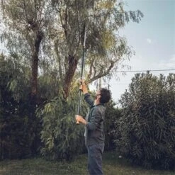 Fiskars PowerGear X Telescopic Tree Pruner UPX86 -Garden Supply Store 47154 1888